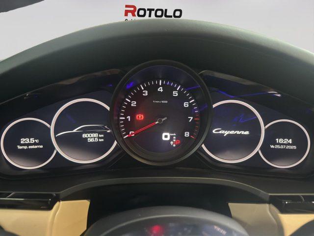 PORSCHE Cayenne 3.0 V6