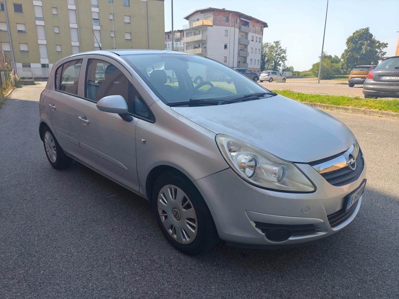 Opel Corsa 1.2 Benz 5 porte euro 4