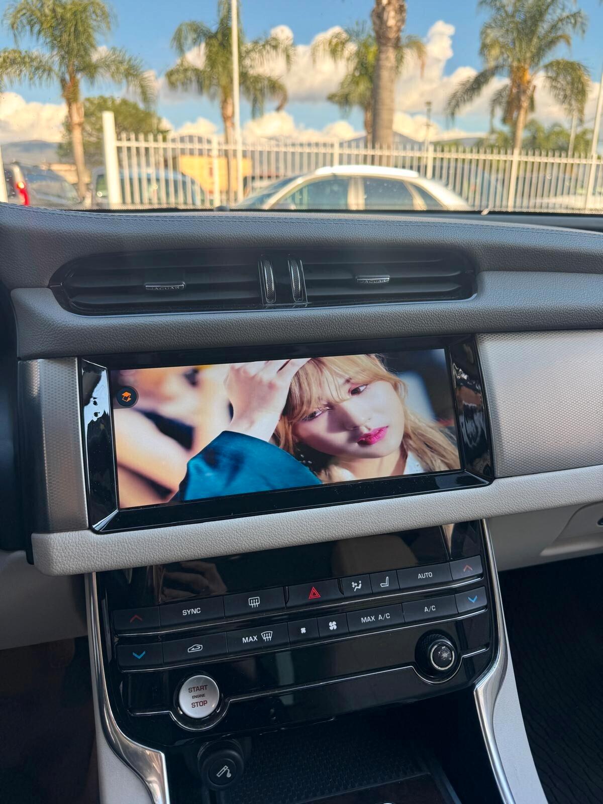 Jaguar XF 3.0 D V6 300 CV aut. Prestige