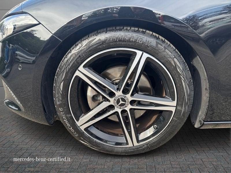 Mercedes-Benz Classe A A 180 d Sport Night edition auto