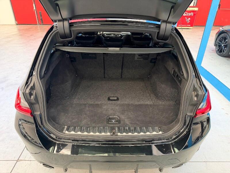 BMW Serie 3(G20/1-80/1) 320d 48V xDrive Touring...