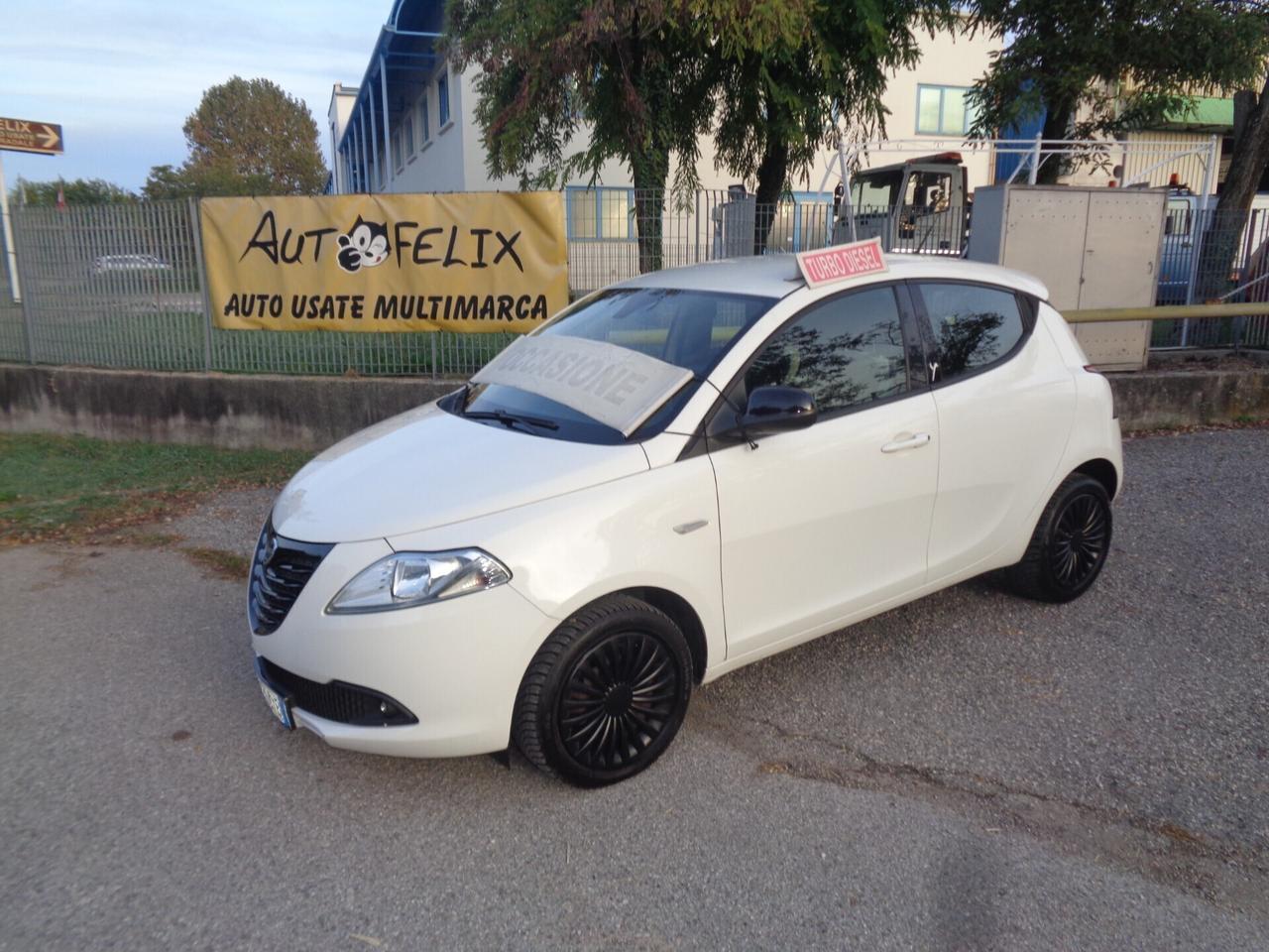 Ypsilon 1.3 MJT 16V 95 CV 5 porte motore nuovo km0