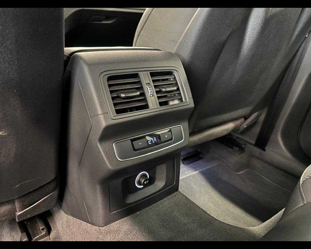 AUDI Q5 40 TDI quattro S tronic S line plus