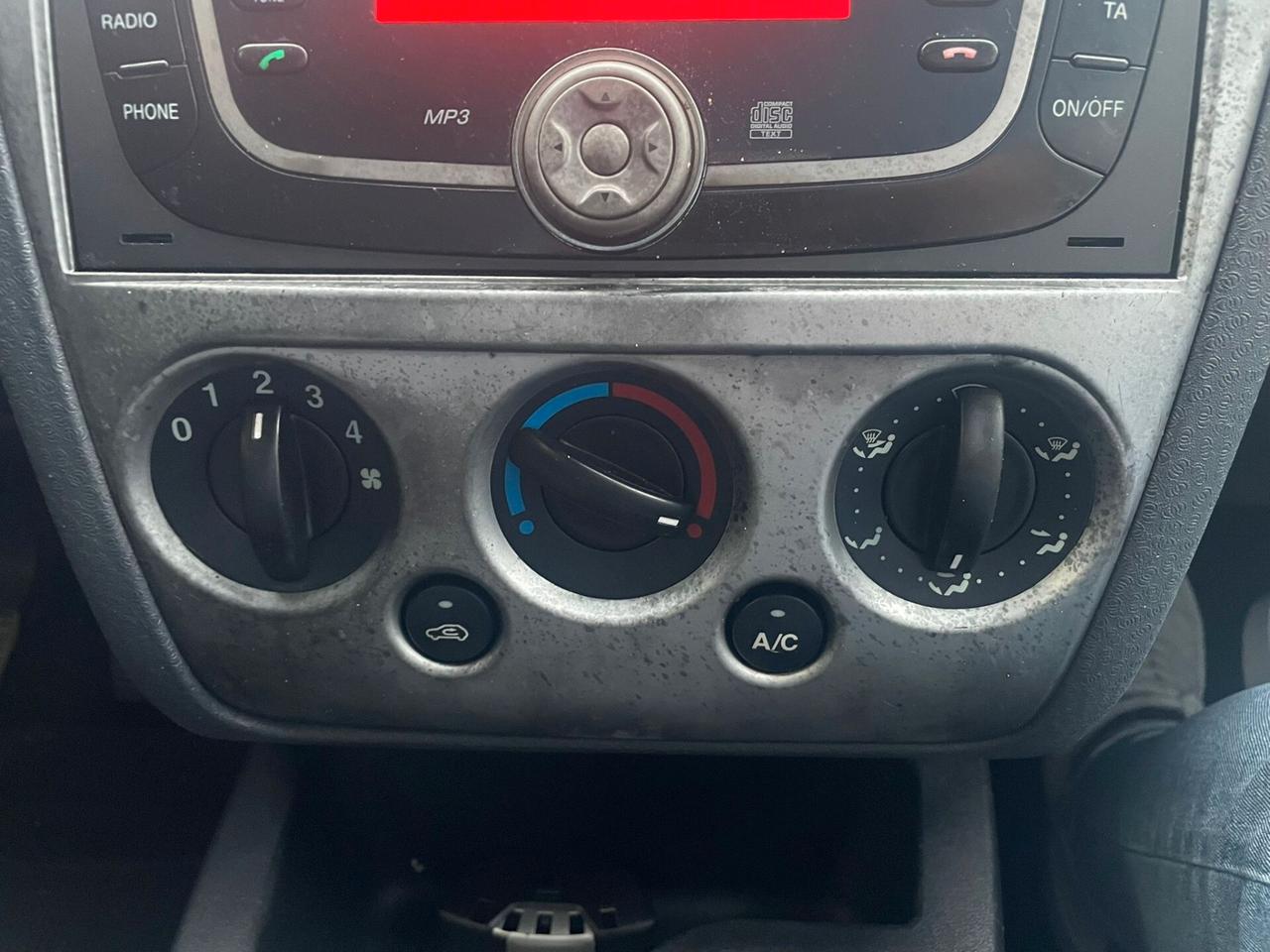 Ford Fusion 1.4 TDCi 5p. Titanium