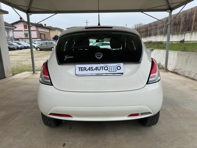 LANCIA Ypsilon 1.2 69 CV 5 porte EURO 6 OK NEOPATENTATI 1 PROP.