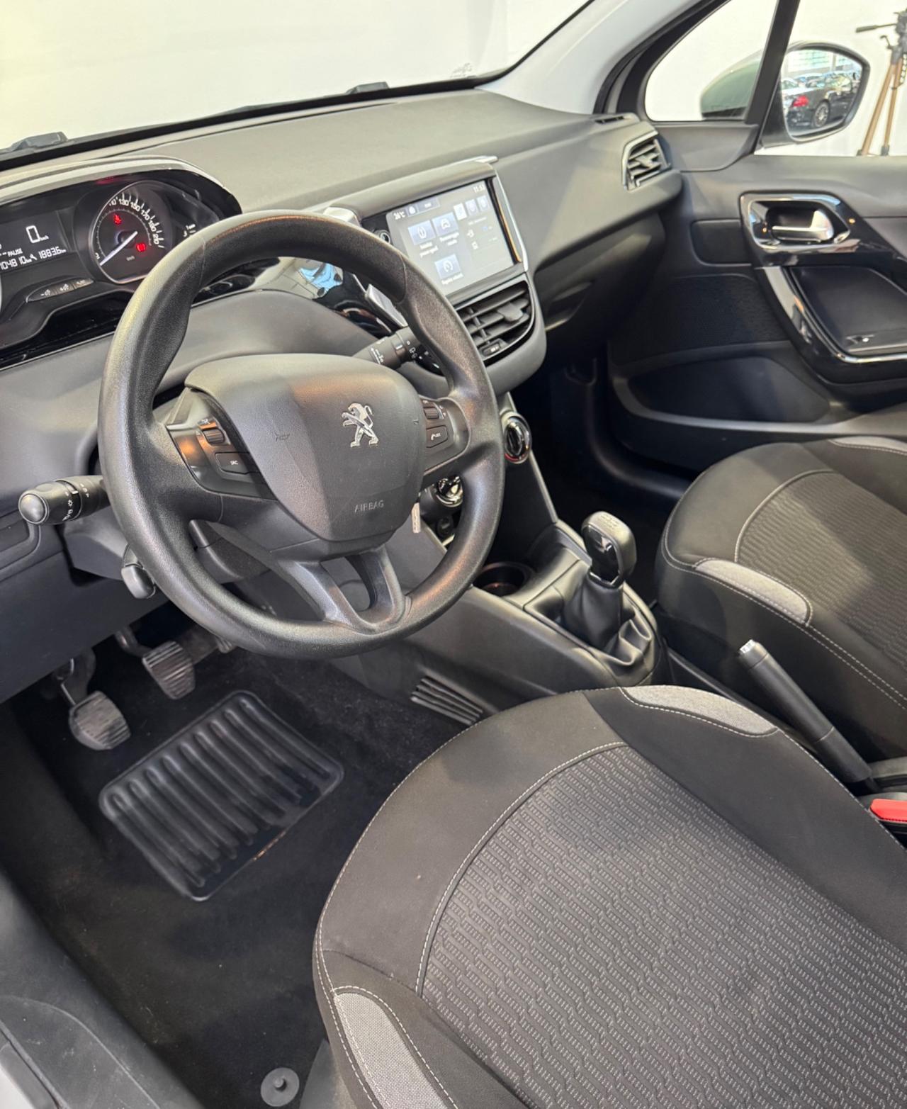 Peugeot 208 PureTech 68 5 porte Active