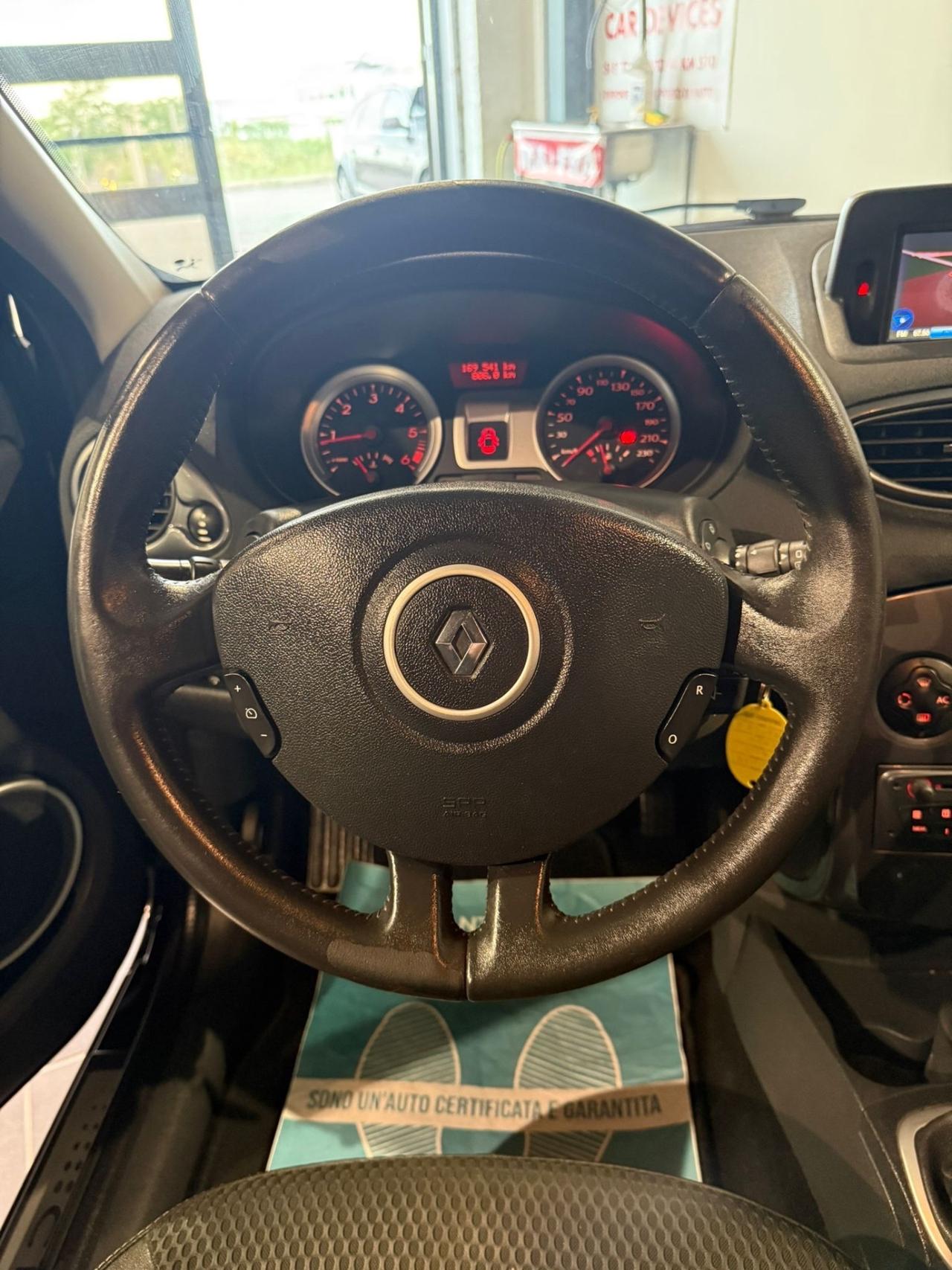 Renault Clio 1.5 dCi 85CV-NEOPATENTATI
