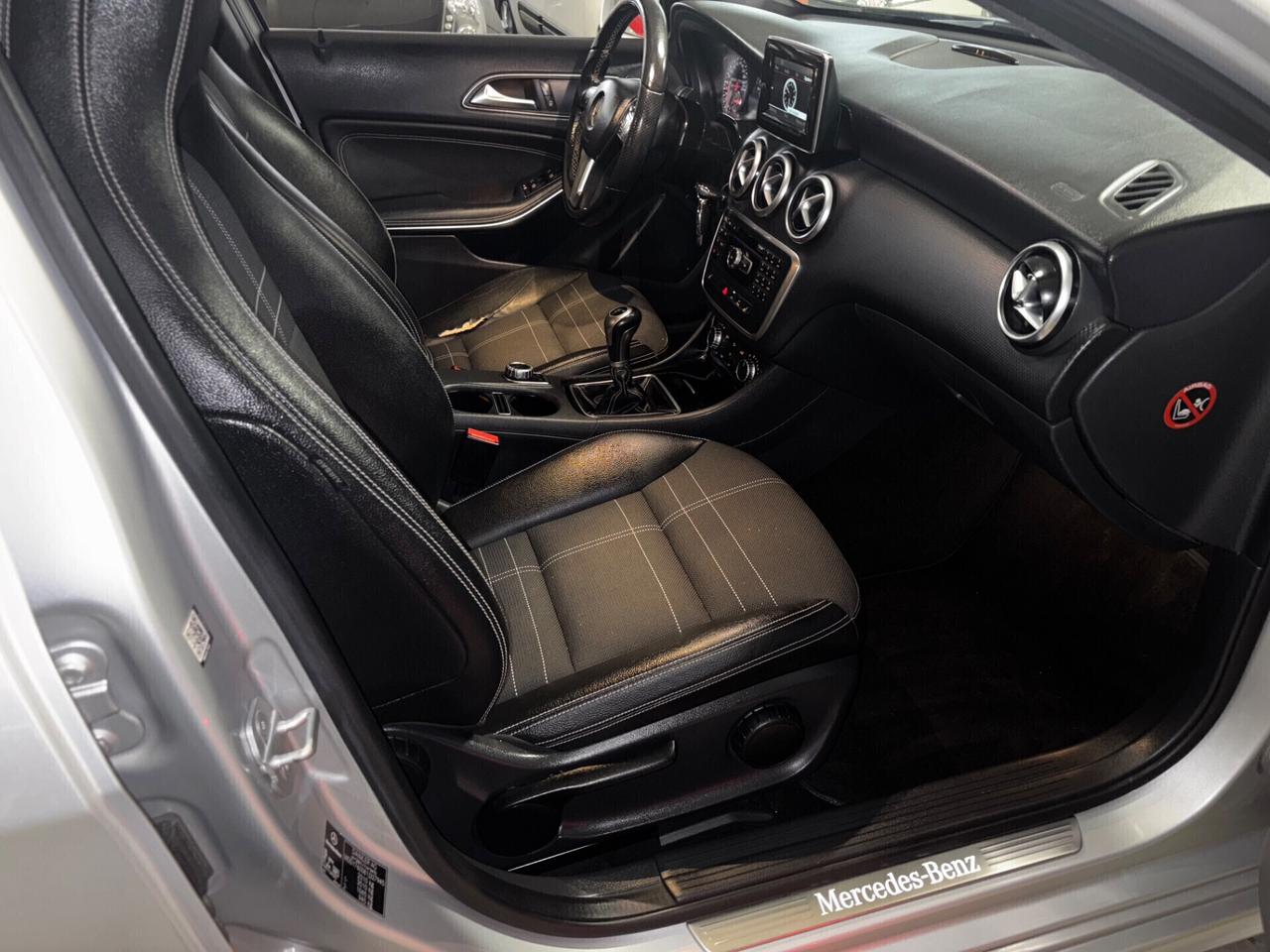 Mercedes-benz A 200 CDI Dark Night Edition