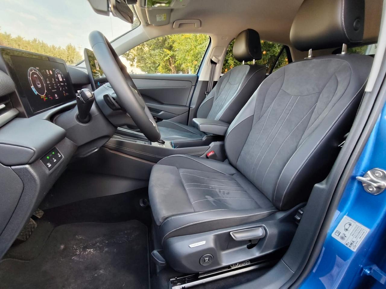 Volkswagen T-Roc 1.5 eTSI ACT 150 CV DSG Style