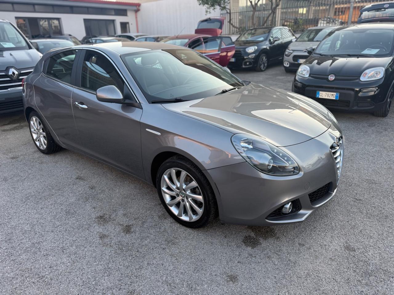 Alfa Romeo Giulietta 1.6 JTDm-2 105 CV Exclusive