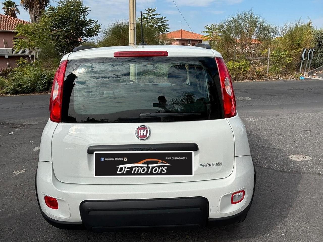 Fiat Panda 1.0 FireFly S&S Hybrid Red