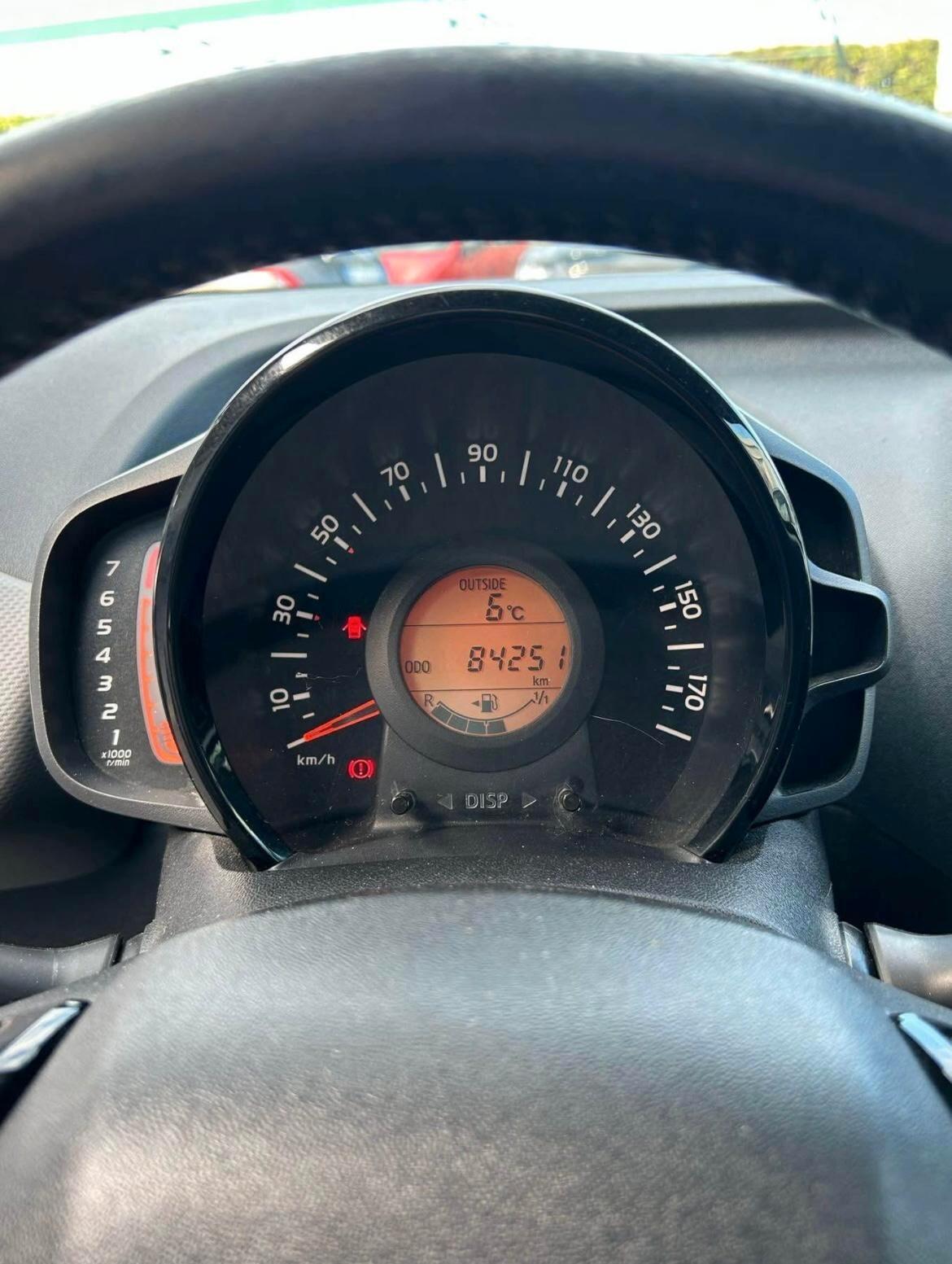 Peugeot 108 VTi 68 5 porte Allure