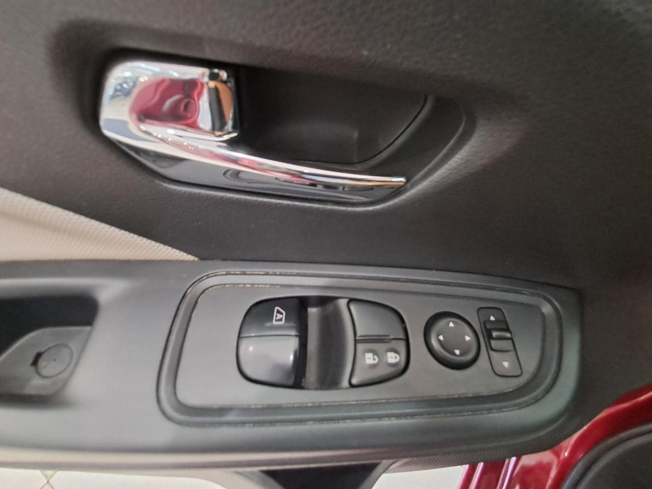 Nissan Micra 1.5 dCi 8V 5 porte Tekna