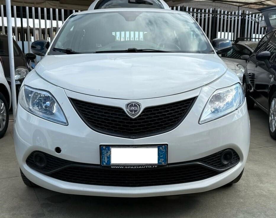 LANCIA NEW YPSILON 1,2 BENZ IMP.GPL