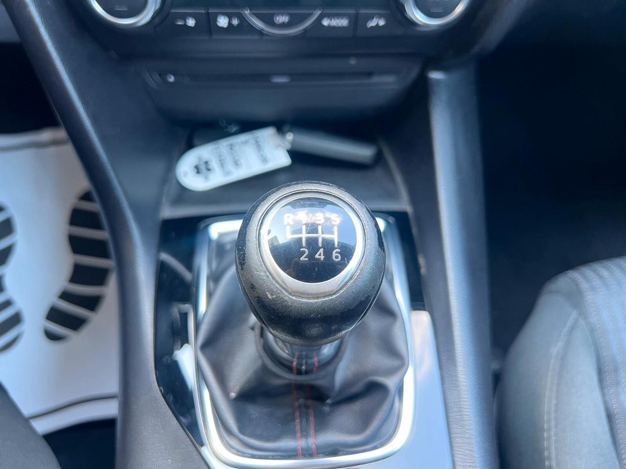 Mazda 3 Mazda3 1.5 Skyactiv-D Evolve