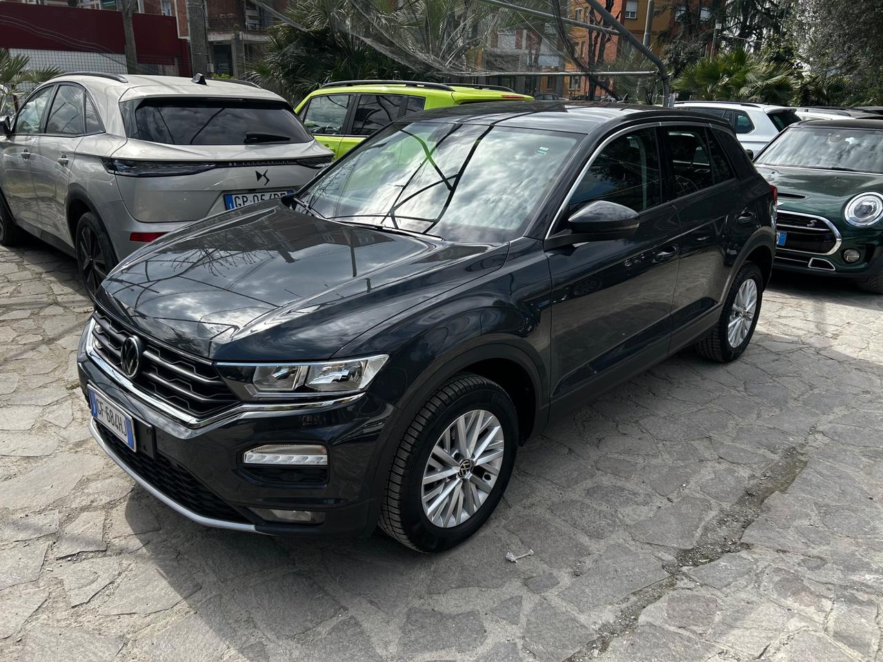 Volkswagen T-Roc 2.0 TDI SCR style neopatentati