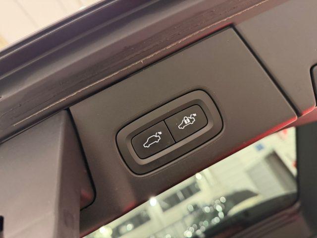 VOLVO V90 D4 AWD Inscription//TETTO//LED//SEDILI RISC & VENT