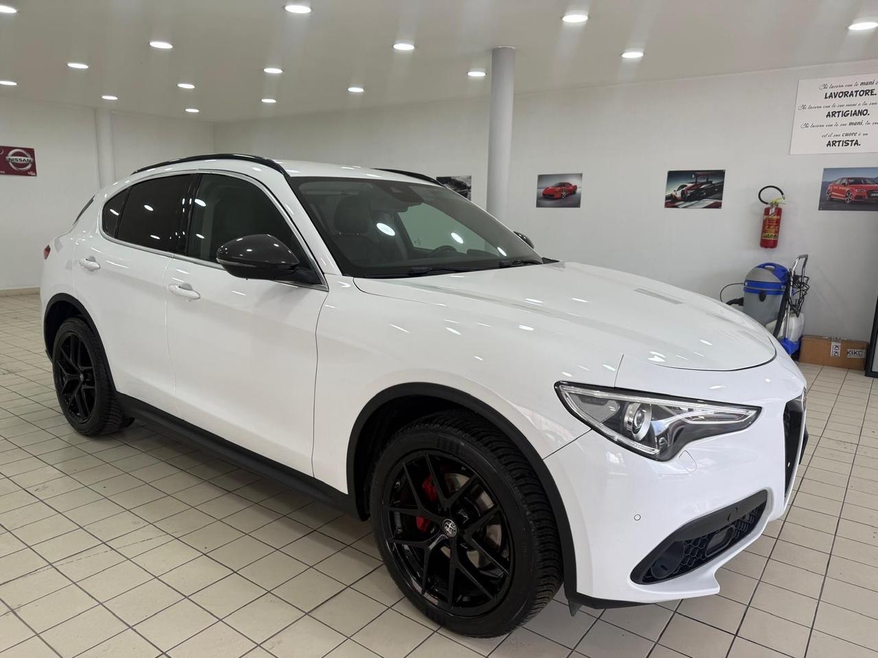 Alfa Romeo Stelvio 2.2 Turbodiesel 210 CV AT8 Q4 Business
