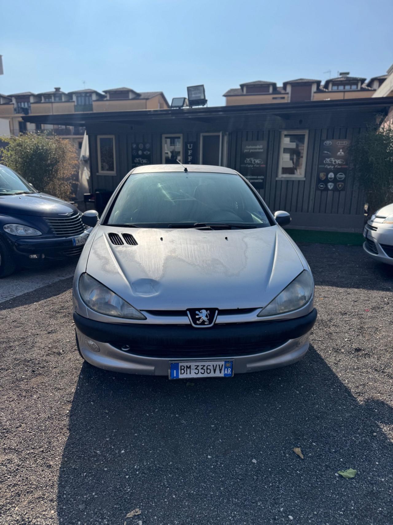 Peugeot 206 1.9 diesel 5p. XTD