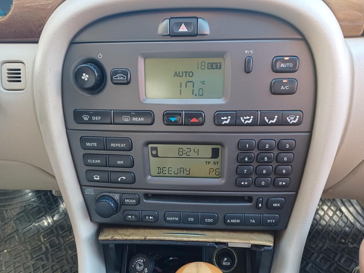 Jaguar X-Type Jaguar X-Type 2.5 V6 24V cat Executive