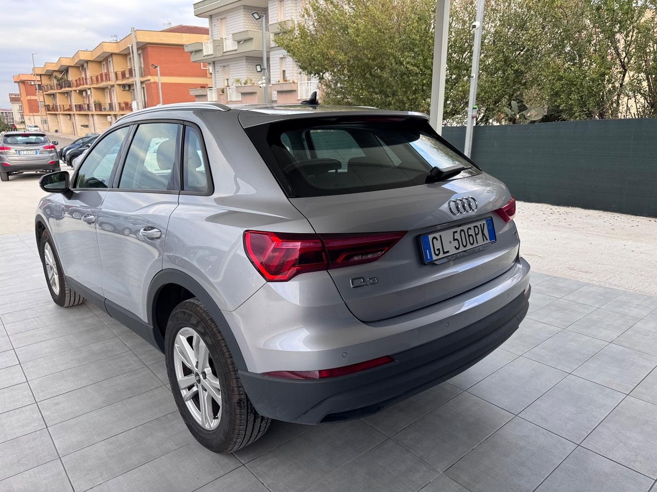 Audi Q3 35 TDI quattro S tronic Business Advanced