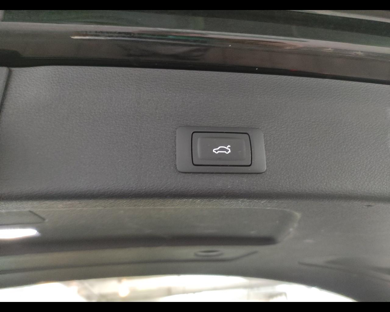 AUDI A6 5ª serie - A6 Avant 40 2.0 TDI quattro ultra S tronic Business