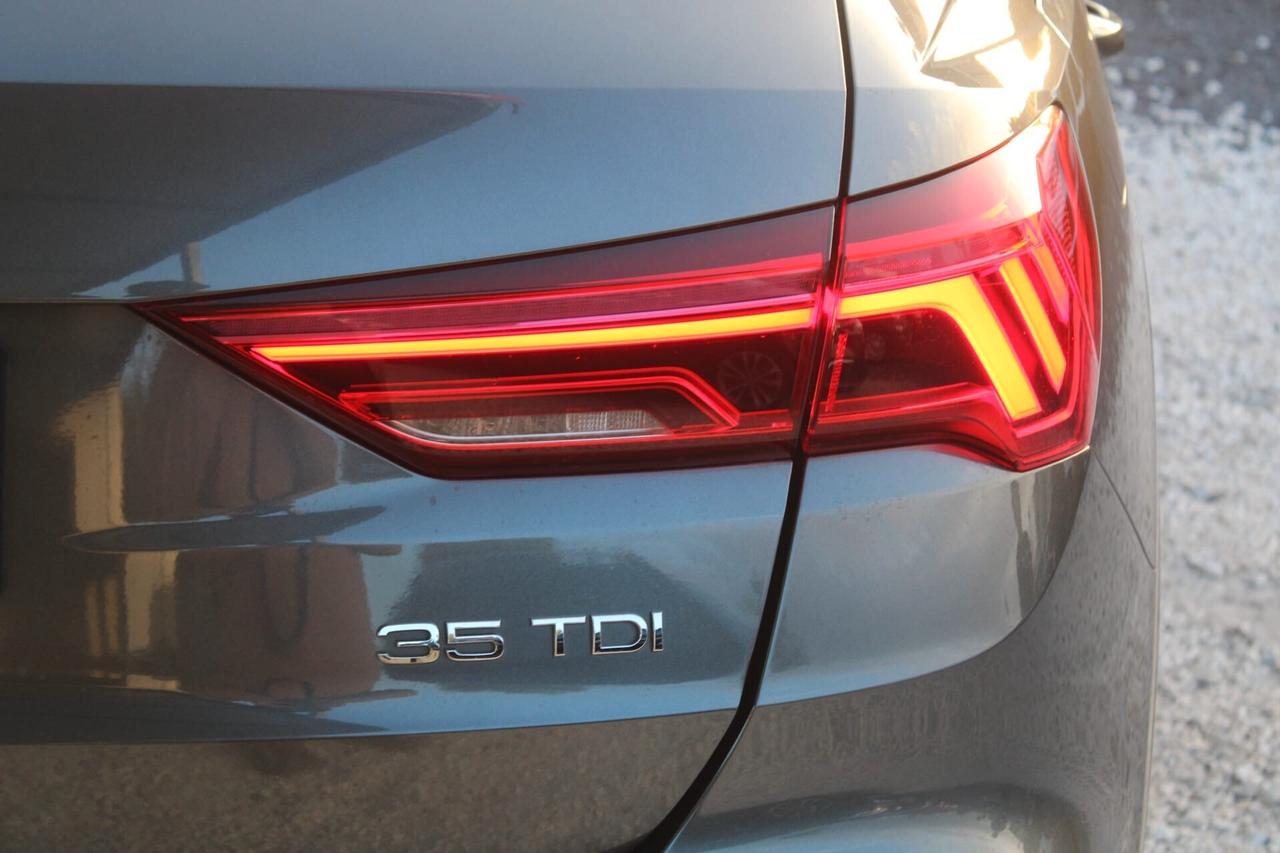Audi Q3 35 Tua A SOLI 305€