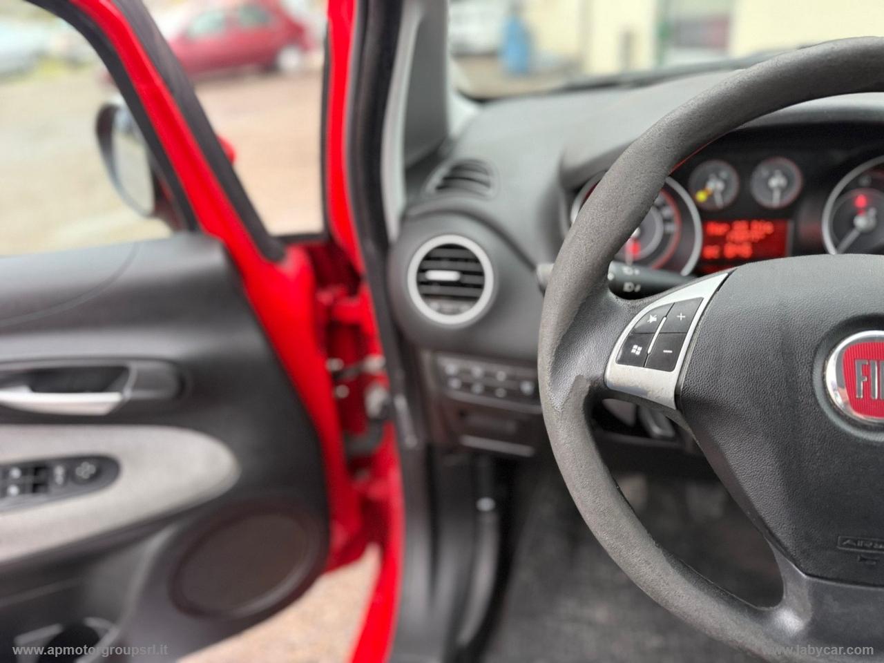 FIAT Punto 1.3 MJT II S&S 75CV LOUNGE