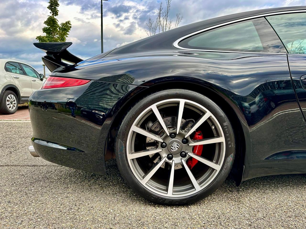 Porsche 911 3.8 Carrera S Coupé