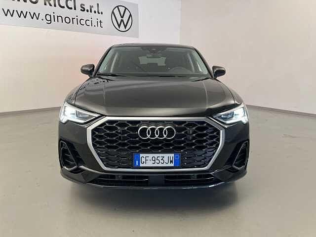 Audi Q3 SPB 45 TFSI e S tronic Business Plus