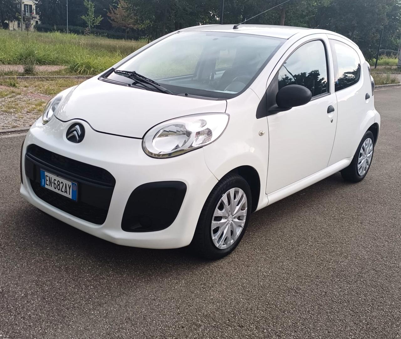 Citroen C1 1.0 5 porte DeeJay ANNO 2013