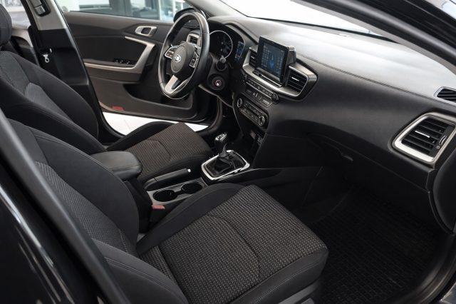 KIA Ceed KIA CEED SW GPL casa madre