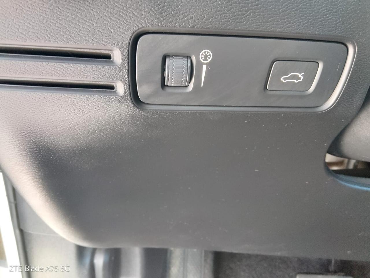 Volvo XC40 AWD