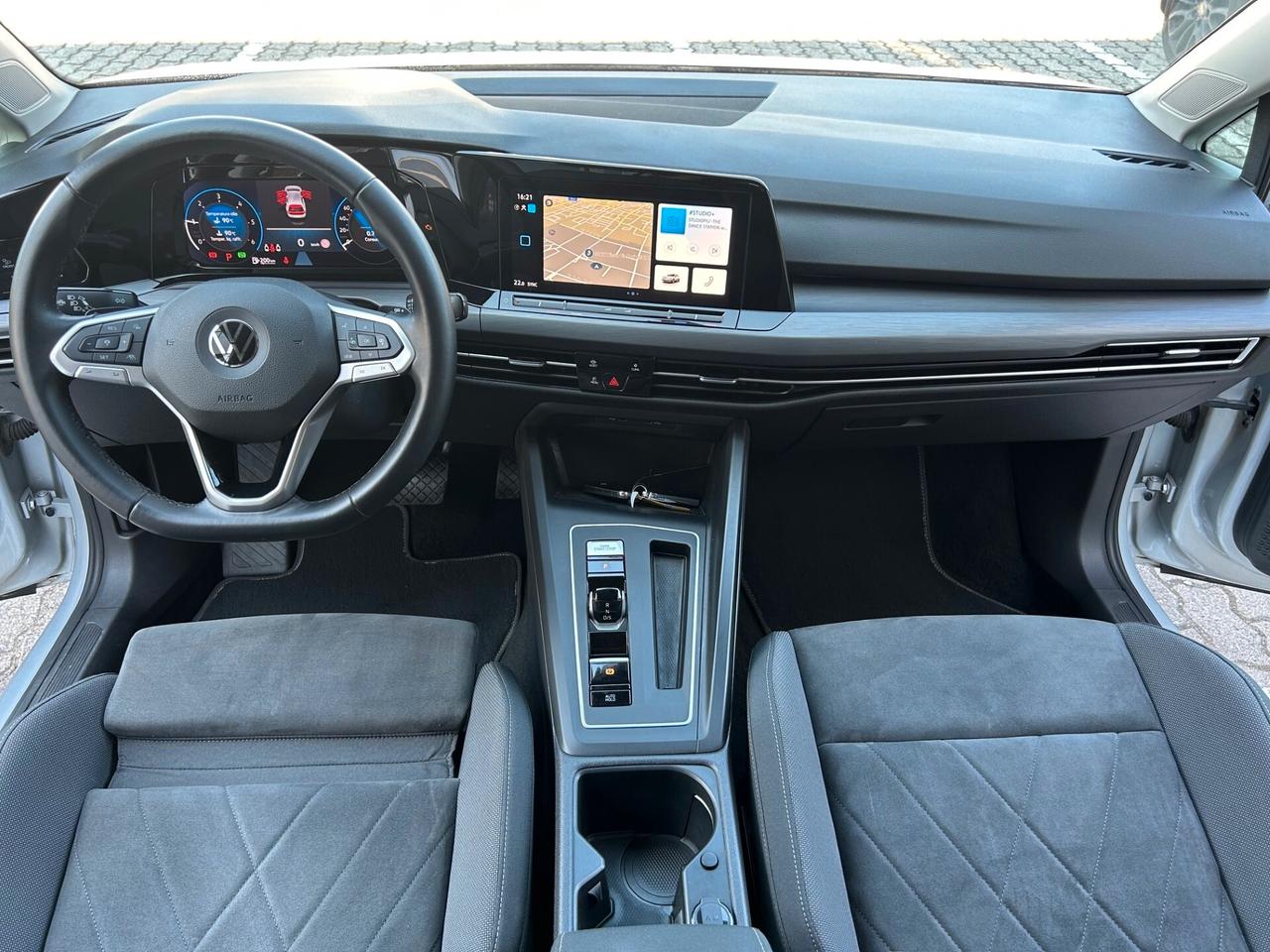 Volkswagen Golf 2.0 tdi Style 150cv dsg