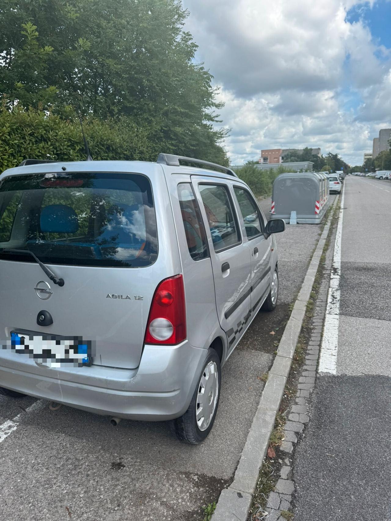 Opel Agila 1.2 16V Comfort
