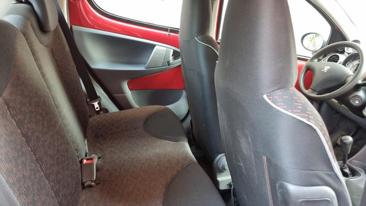 Peugeot 107 1.0 68CV 5p. Plaisir