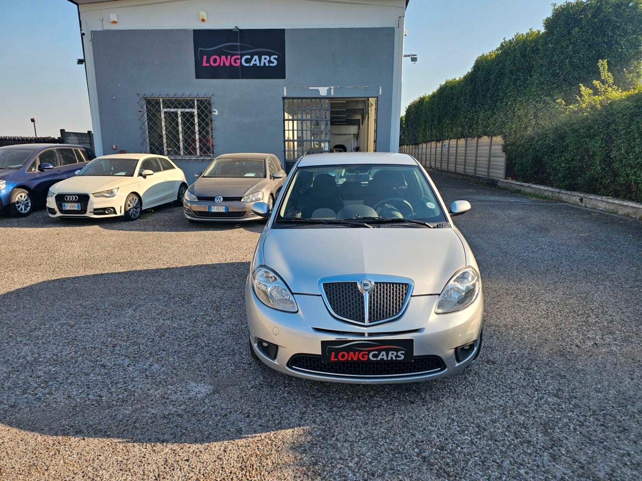 Lancia Ypsilon 1.2 Oro Bianco
