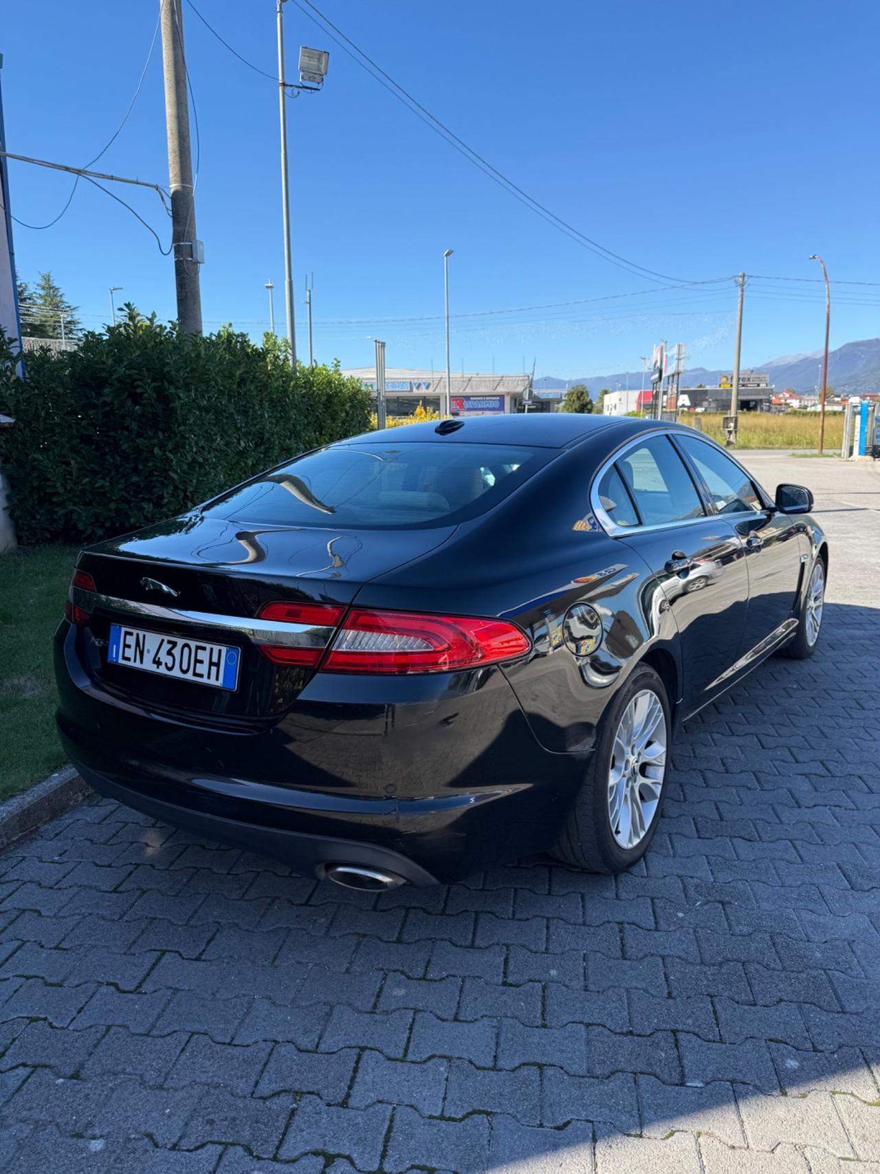 Jaguar XF 2.2 D 190 CV
