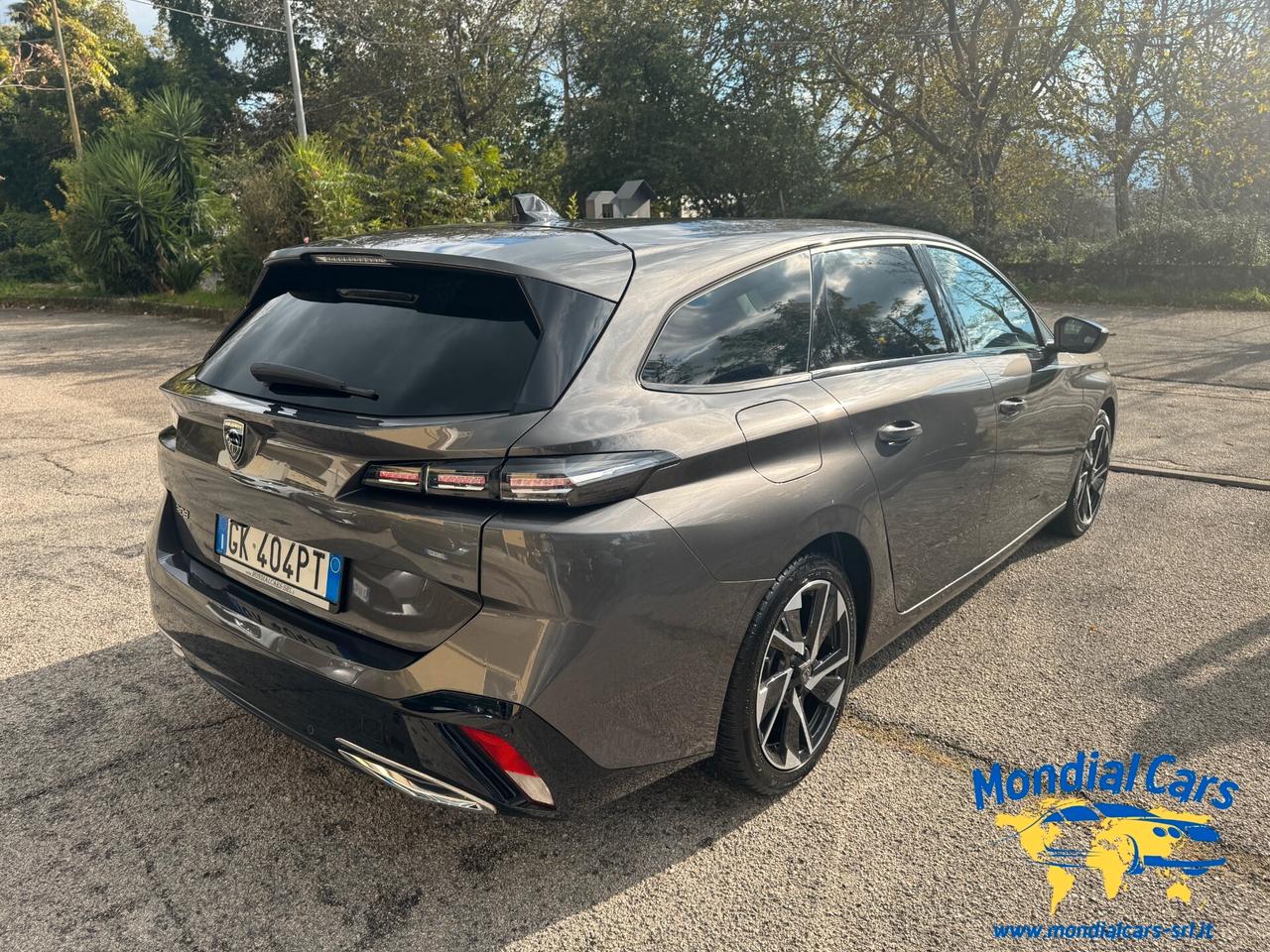 Peugeot 308 BlueHDi 130 S&S EAT8 SW Allure