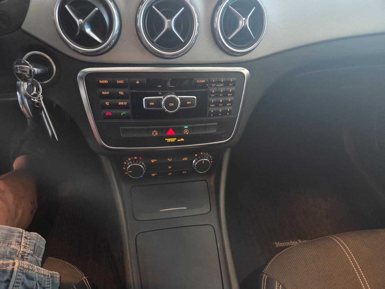 Mercedes-benz GLA 200 premium unico proprietario
