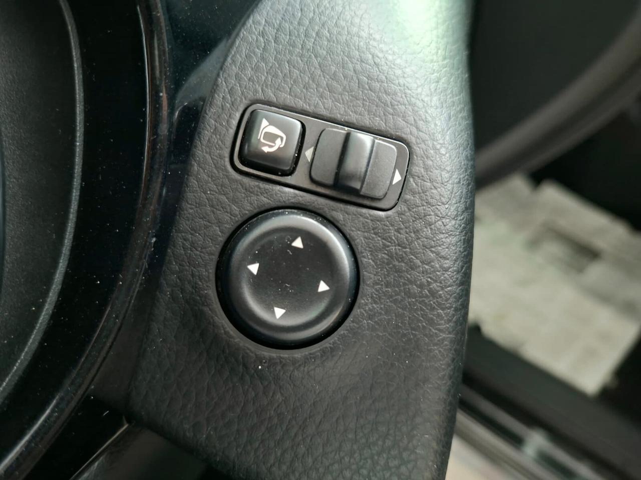 Nissan Qashqai 1.5 dCi 110cv Visia 2014