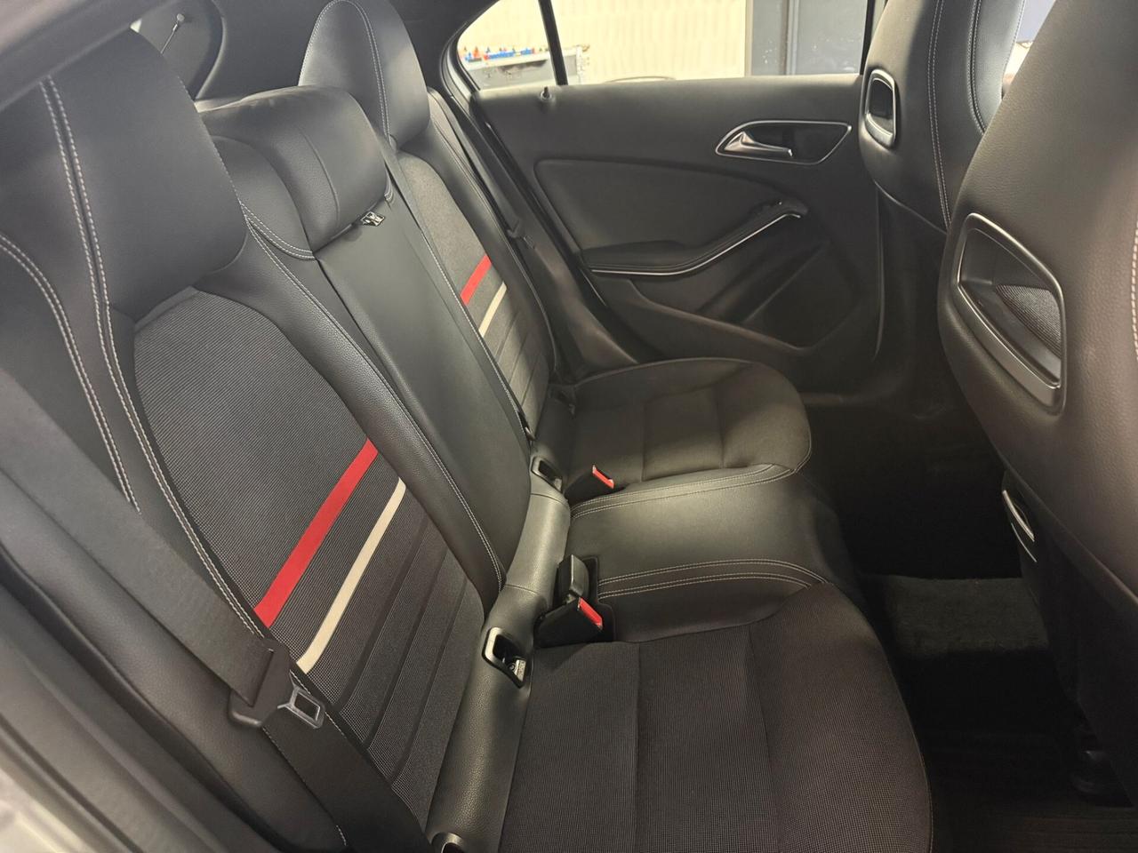 Mercedes-benz A 180 Premium