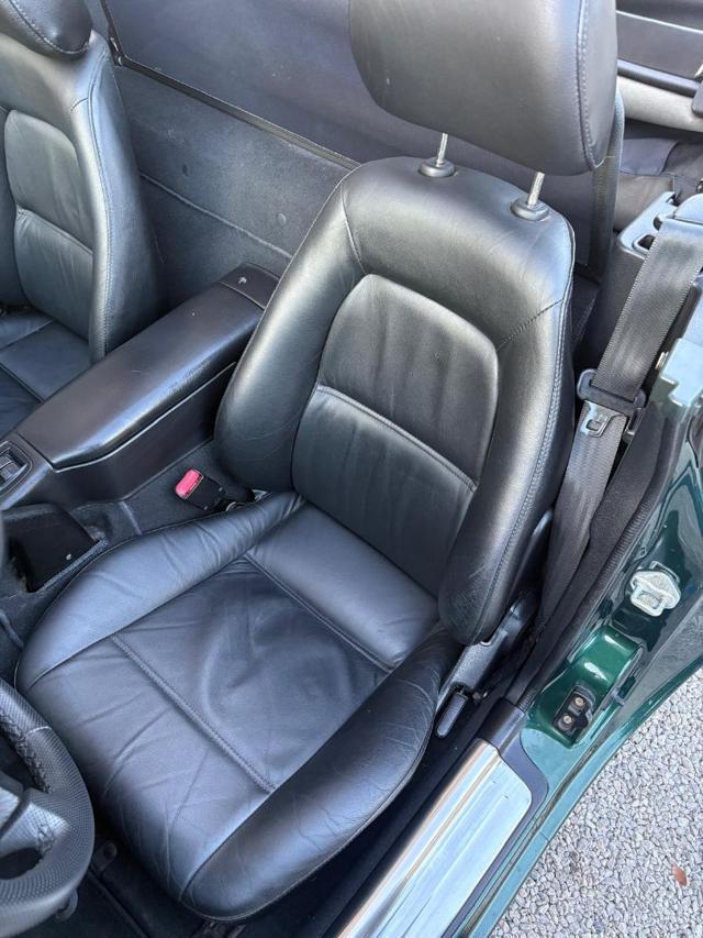 MAZDA MX-5 1.6i 16V cat Miracle