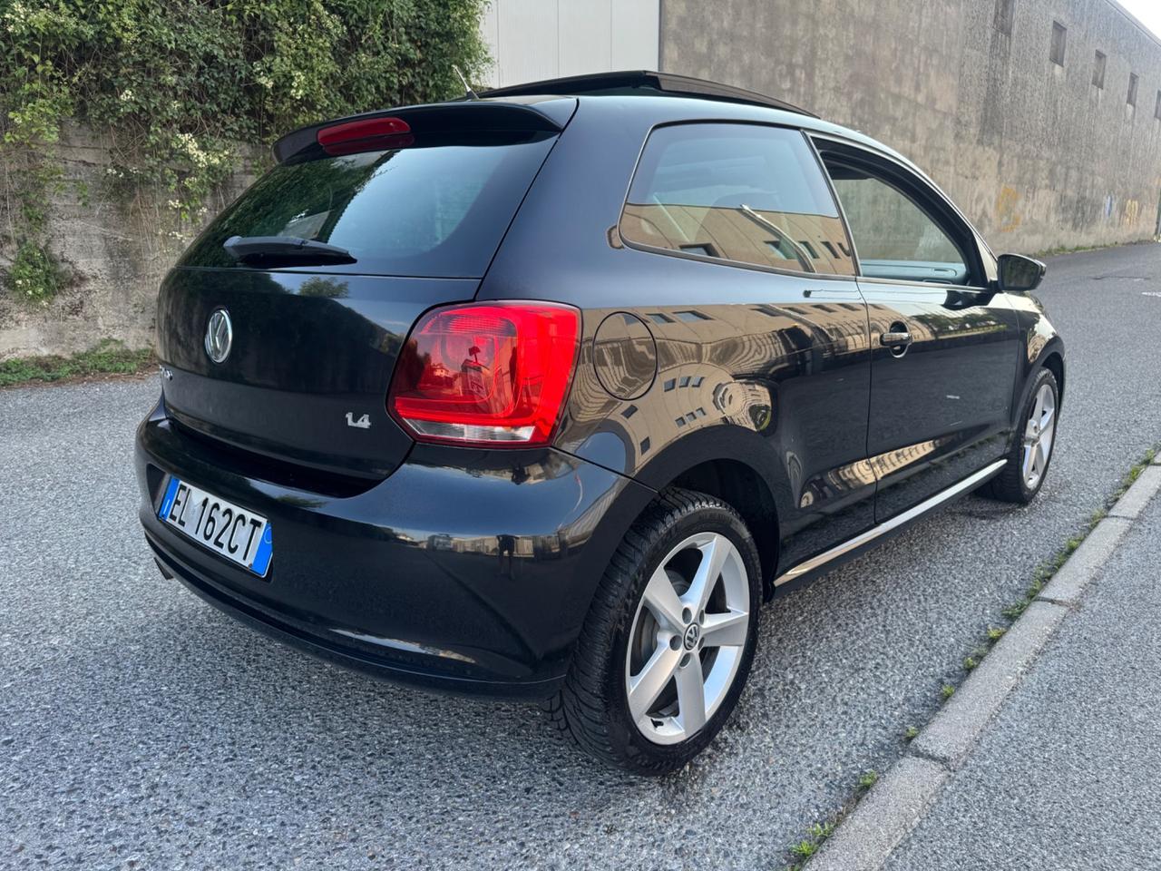 Volkswagen Polo Tetto apribile neopatentati