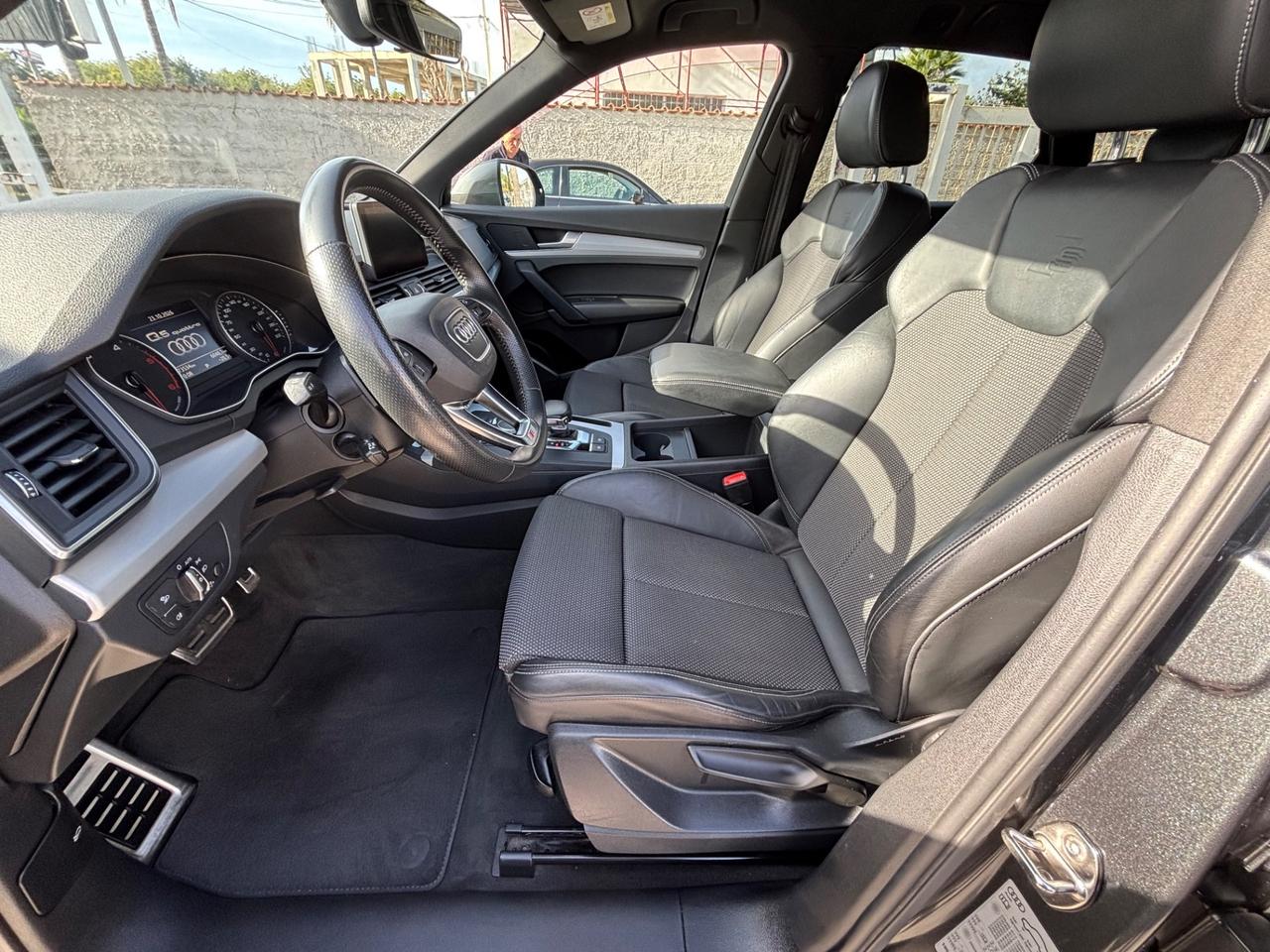 AUDI Q5 40TDI 190CV QUATTRO S-TRONIC S-LINE PERFETTA