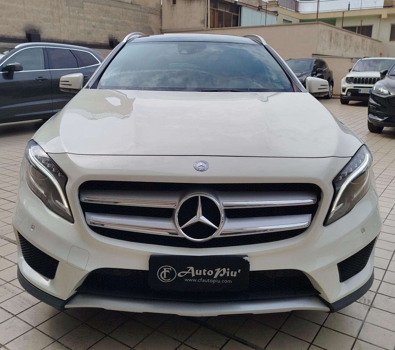 Mercedes-benz GLA 220 CDI Automatic 4Matic Premium Amg