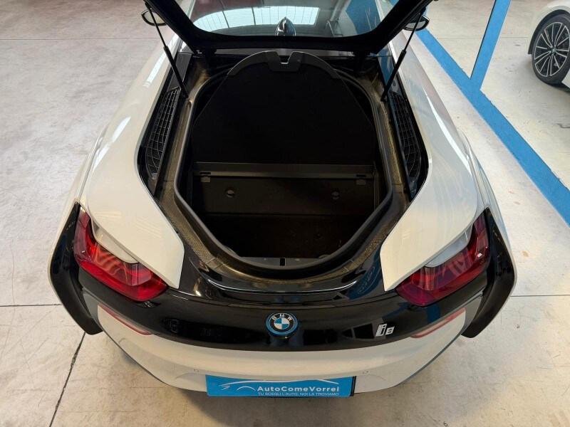 BMW i8 (I12/15) i8 Coupé