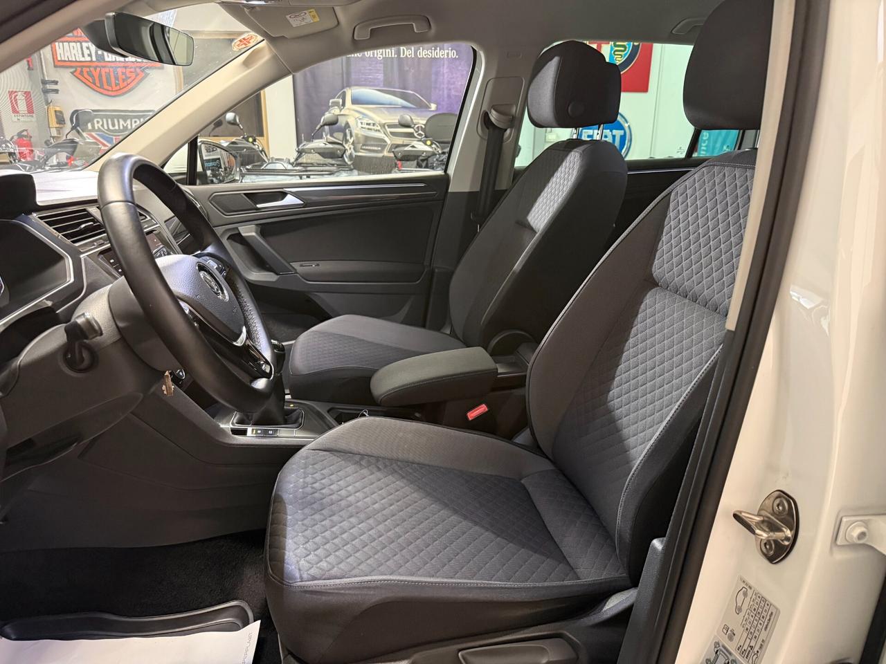 Volkswagen Tiguan 1.6 TDI R-Line