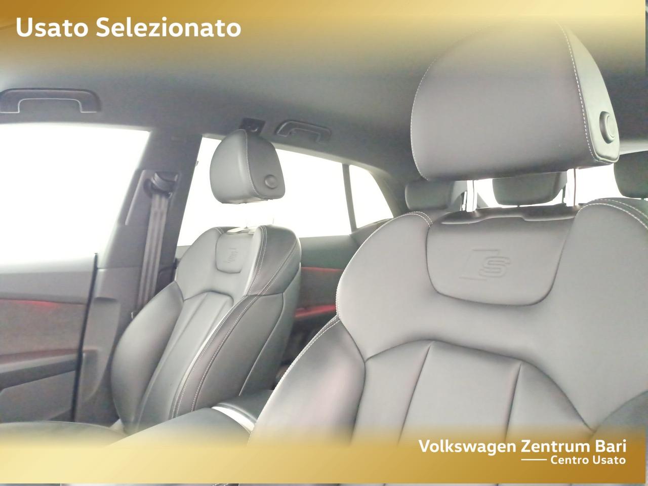 Audi Q8 45 3.0 tdi mhev sport quattro tiptronic