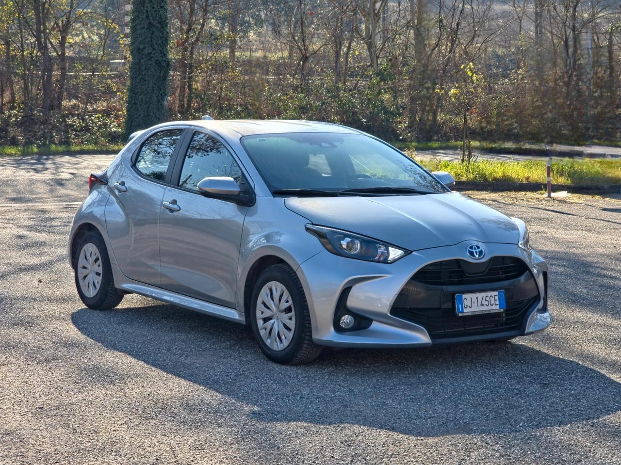 Toyota Yaris 1.5 Hybrid CV-92 5 porte Business 2022-E6 Automatico NEO